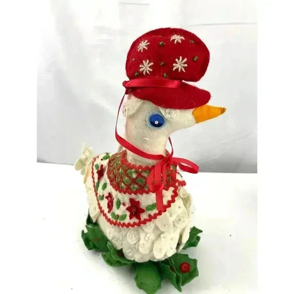 VTG Handmade Holiday Felt Duck‎ Christmas Sequined Beaded 11